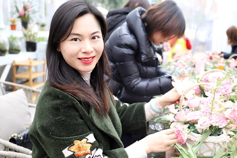 南宫NG集团联合简州新城管委会开展“三八”妇女节活动 - 企业文化 - 南宫NG