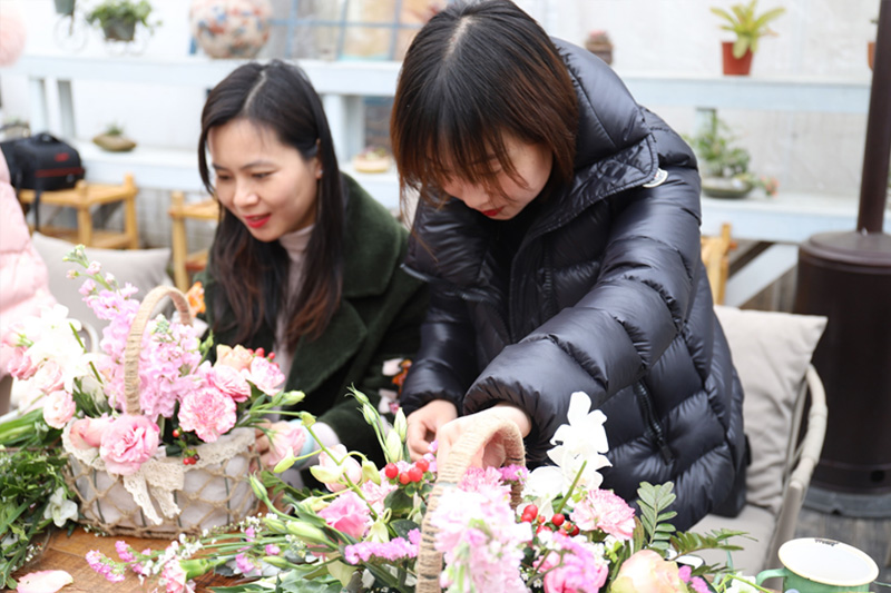 南宫NG集团联合简州新城管委会开展“三八”妇女节活动 - 企业文化 - 南宫NG